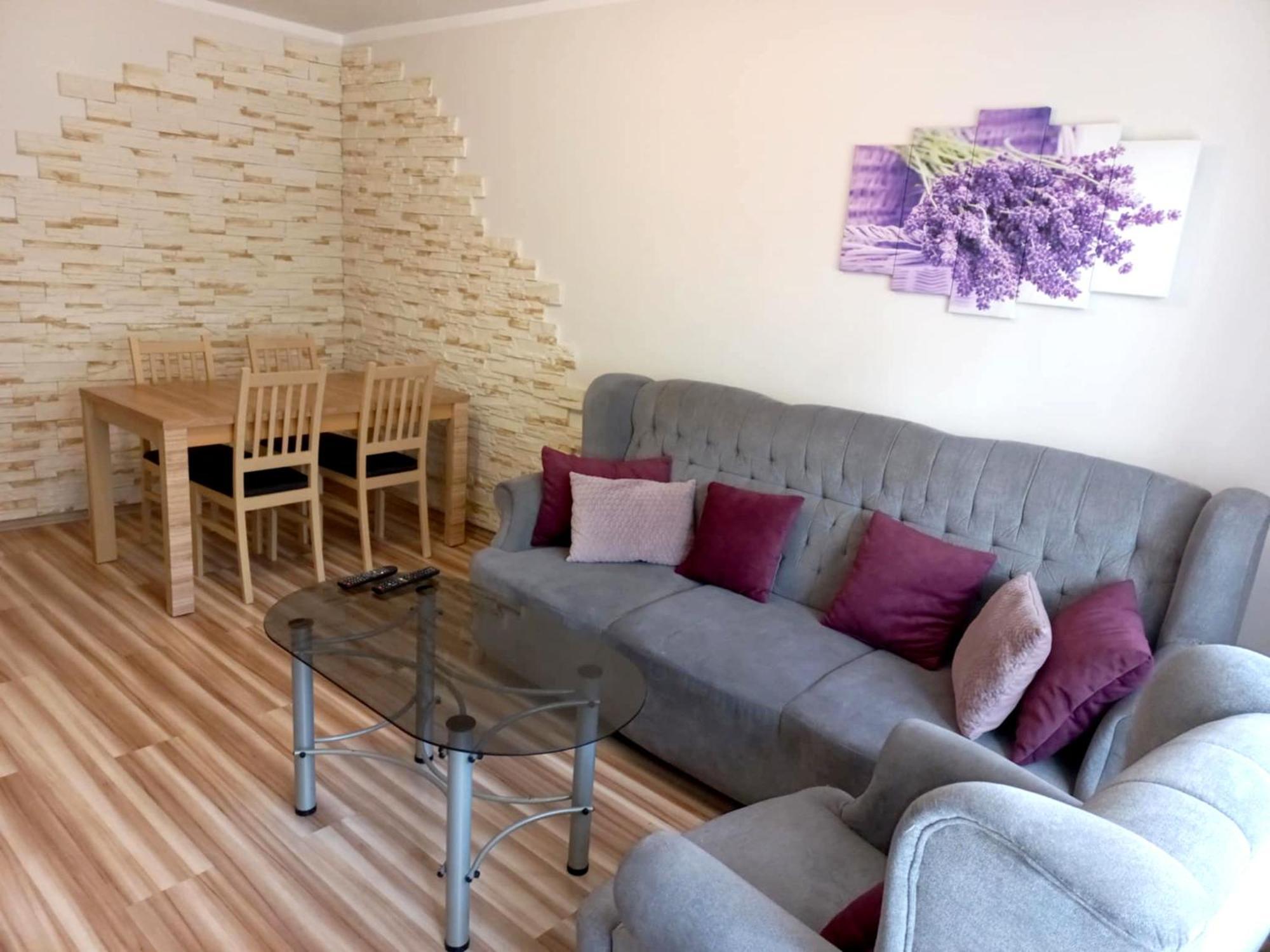 Apartament M-5 - 74M2 琴斯托霍瓦 外观 照片